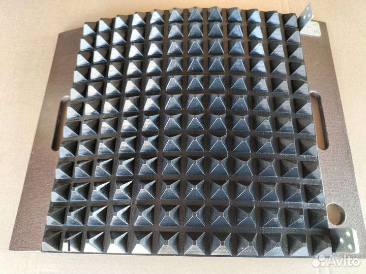 Пресс-маркер на кассеты для рассады 144