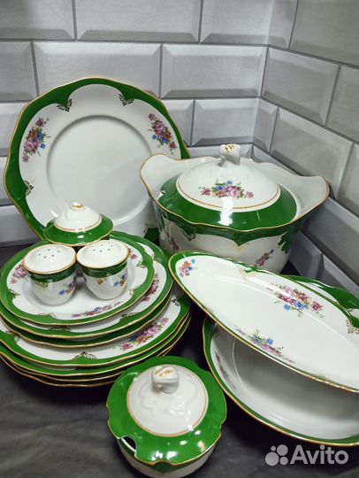 Остатки столового сервиза дулево