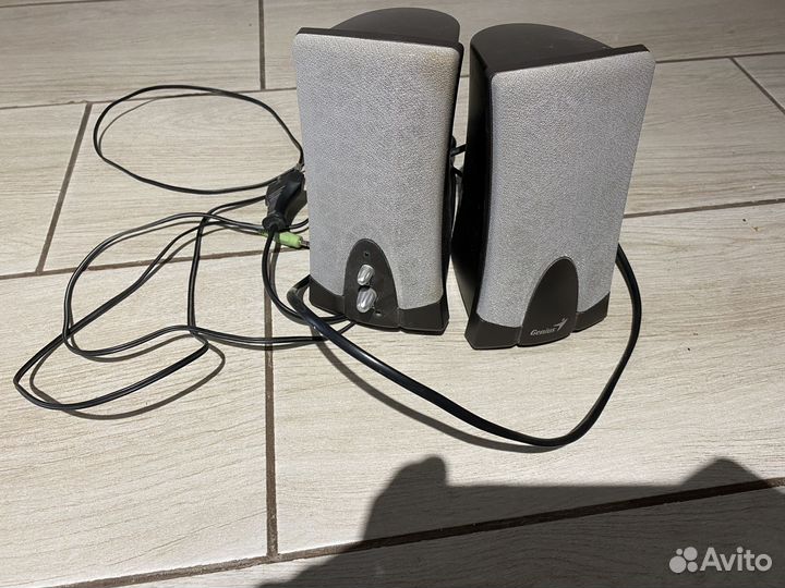 Колонки для компьютера genius