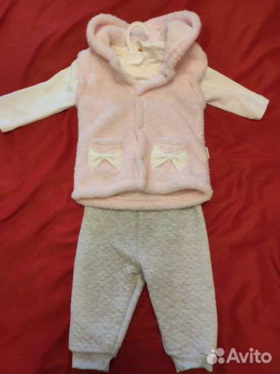 Костюмчик тройка,новый для девочки 12-16 мес