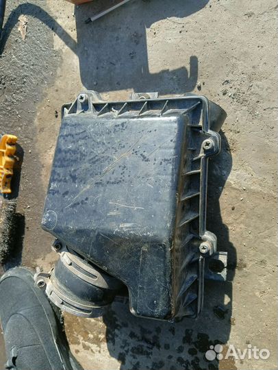 Корпус воздушного фильтра mazda 626 gd 2.0