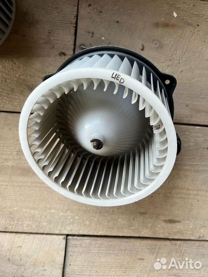 Kia Ceed моторчик печки