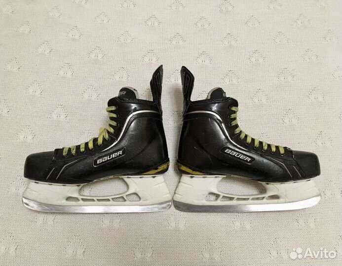 Коньки bauer supreme total one 43 SR