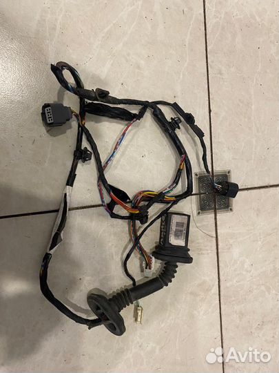 Проводка двери задняя правая Mitsubishi Lancer 10