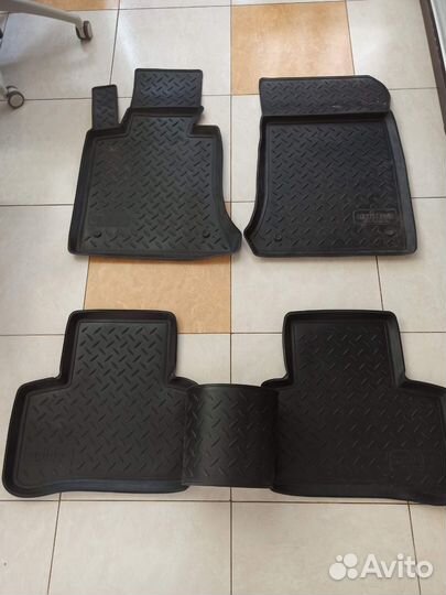 Коврики резиновые Mercedes-Benz GLK (X204) (2008)