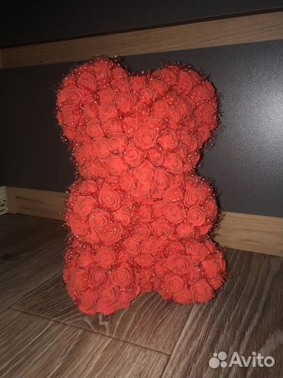 Мишка из роз