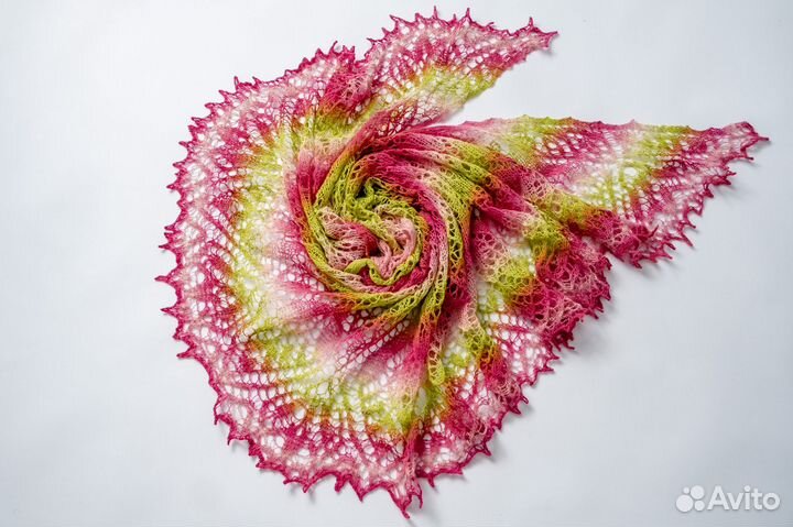 Шали связанные спицами