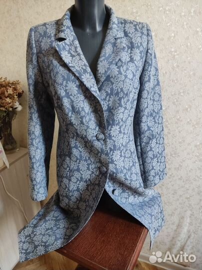 Пальто женское 48