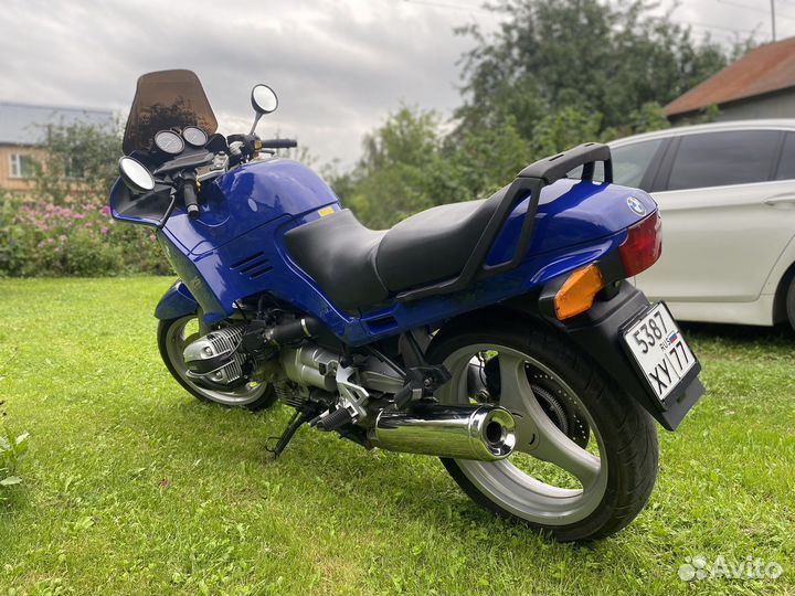 BMW R1100RS