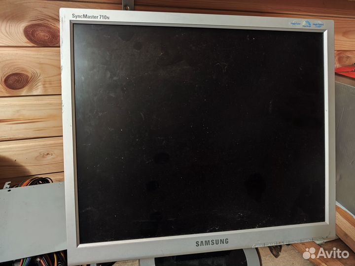 Монитор samsung syncmaster N710