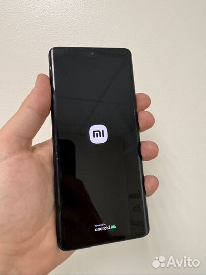 Xiaomi 13 Ultra, 12/512 ГБ