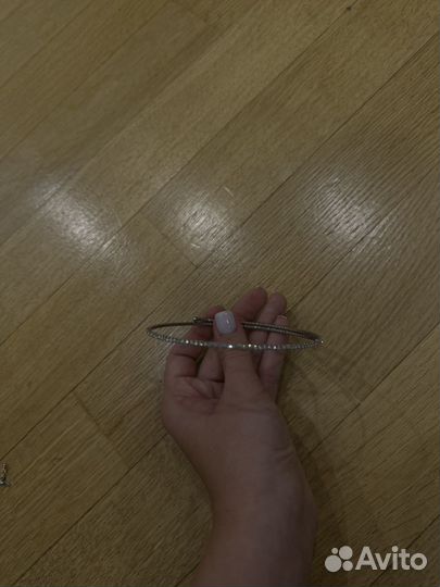 Колье из фианитов