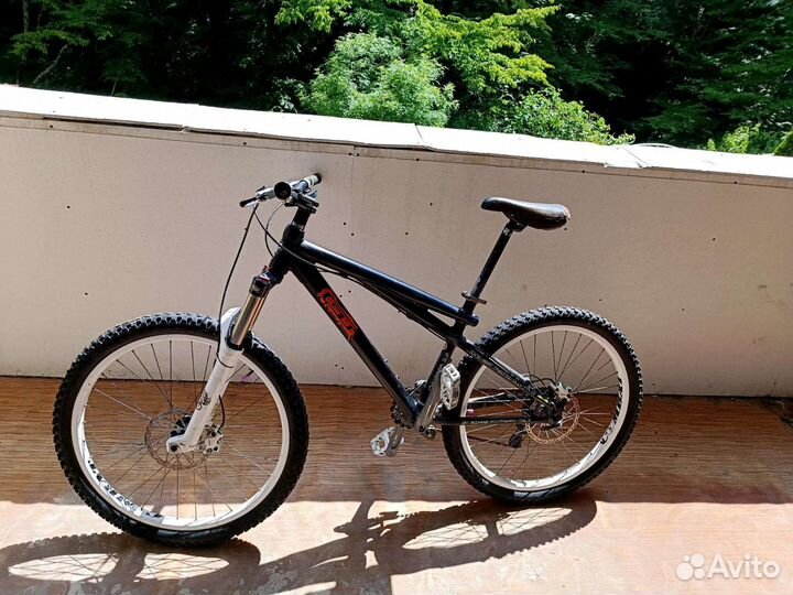 Велосипед gt chucker