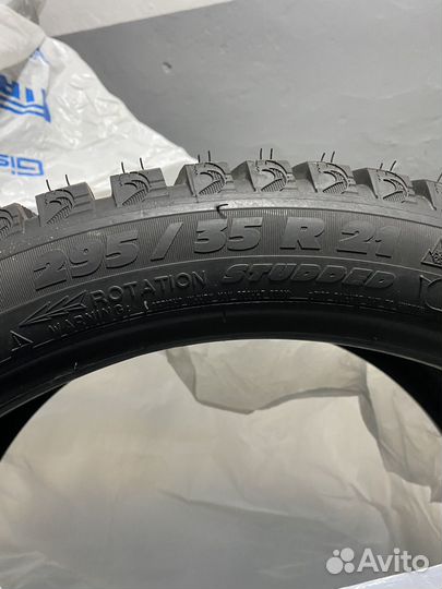 Michelin Alpin 5 265/40 R21 и 295/35 R21