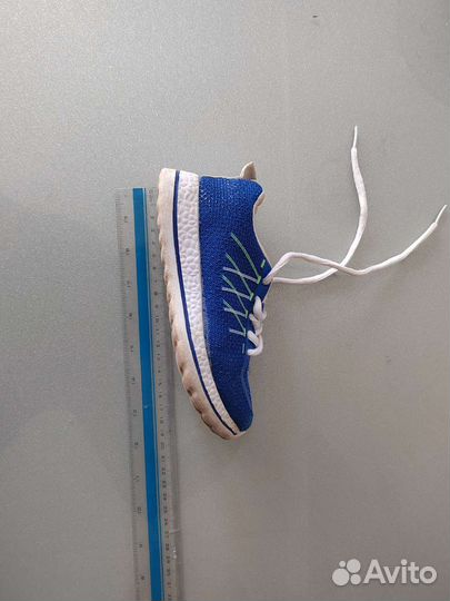 Кроссовки детские