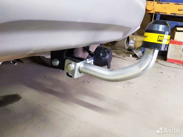 Фаркоп на Ford Kuga 2013- с оцинкованным шаром