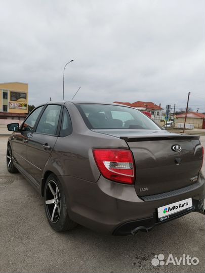 LADA Granta 1.6 МТ, 2015, 133 000 км