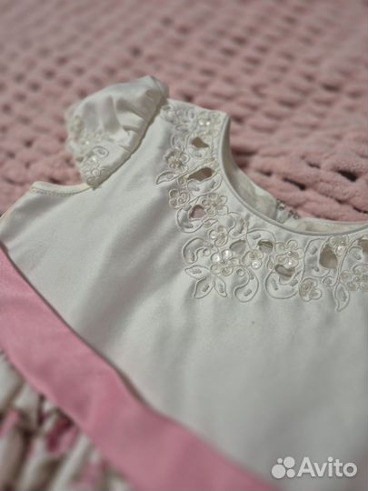 Дизайнерское платье для девочки 110