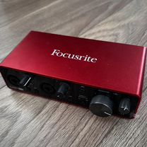 Звуковая карта Focusrite Scarlett 2i2 (3rd Gen)