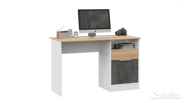 Стол письменный 