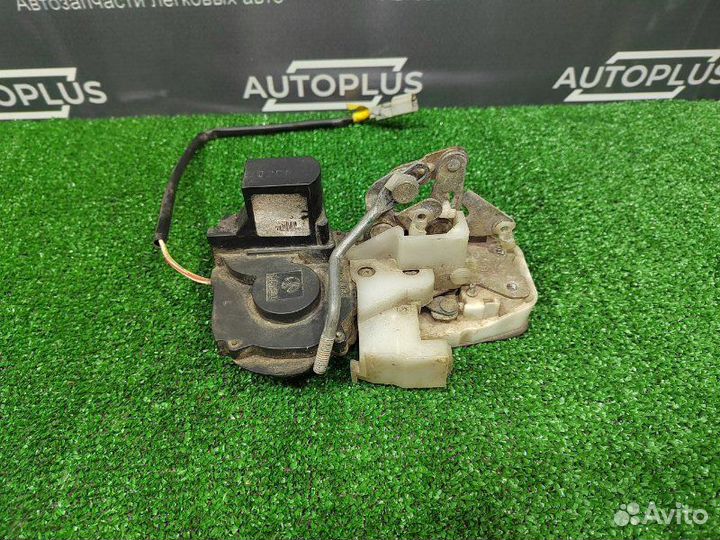 Замок двери задний левый Rover 45 седан 1.6 16K4F