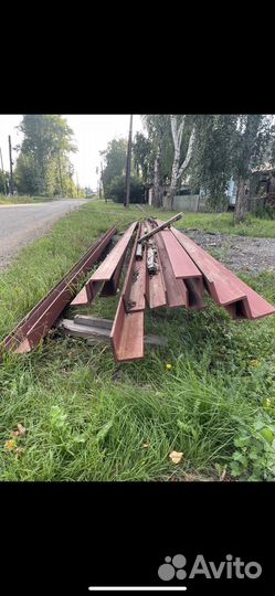 Уголок металлический 100х100х10