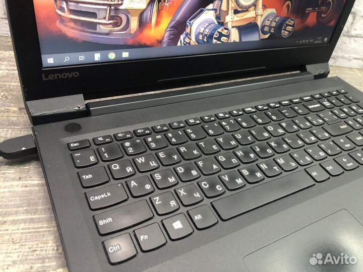 Игровой ноутбук Lenovo i5/12gb/500gb/2 Видеокарты