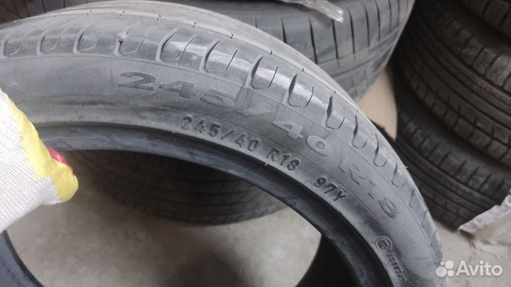 Pirelli Cinturato P7 245/40 R18