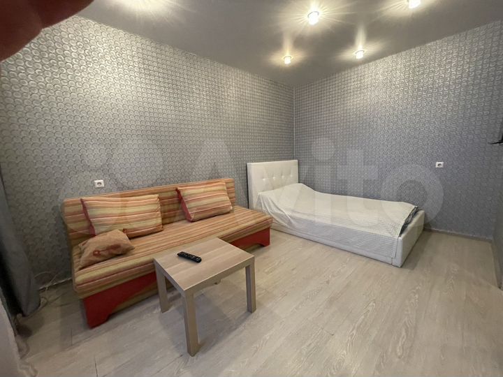 1-к. квартира, 36 м², 8/10 эт.