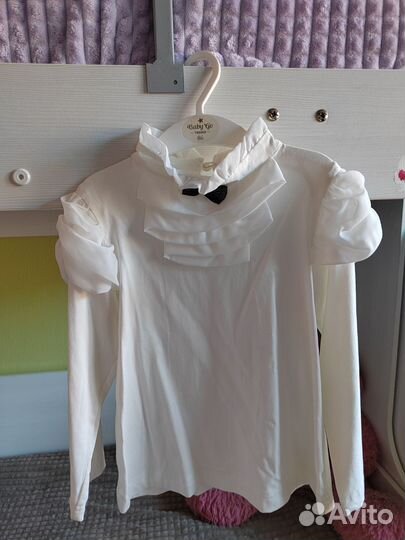 Блузка белая