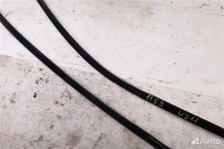 Молдинги крыши пара Mercedes-Benz W211 E-Class 20