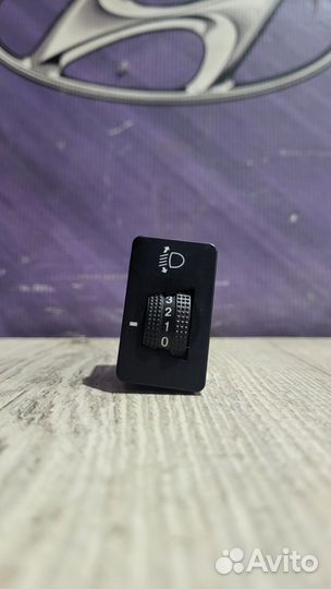 Кнопка корректировки фар Hyundai IX35