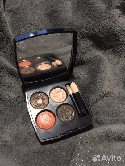 Тени для век chanel