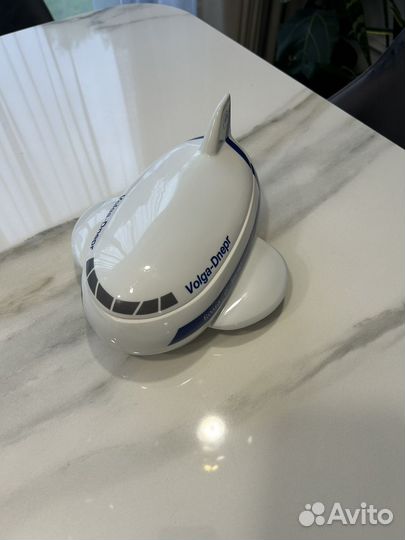 Керамическая кофетница в виде самолета