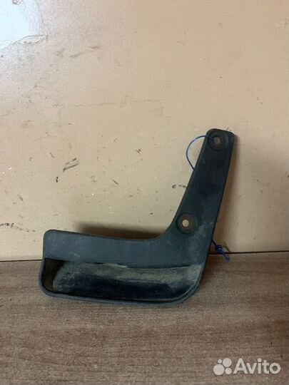 Брызговик задний левый Lancer 10