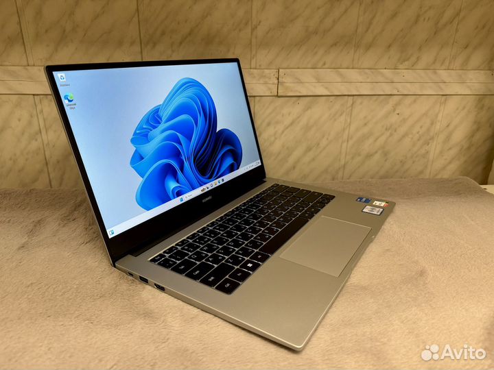 Ноутбук huawei matebook d 14