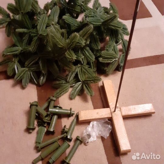 Фикус искусственный для офиса или дачи