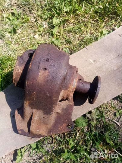 Кардан на т40