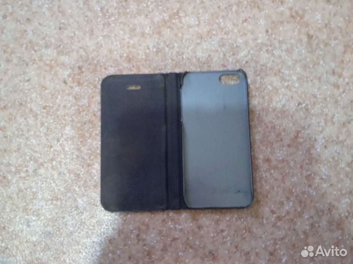 Чехол на iPhone 5s