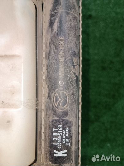 Радиатор охлаждения двигателя Mazda CX7. 2.5