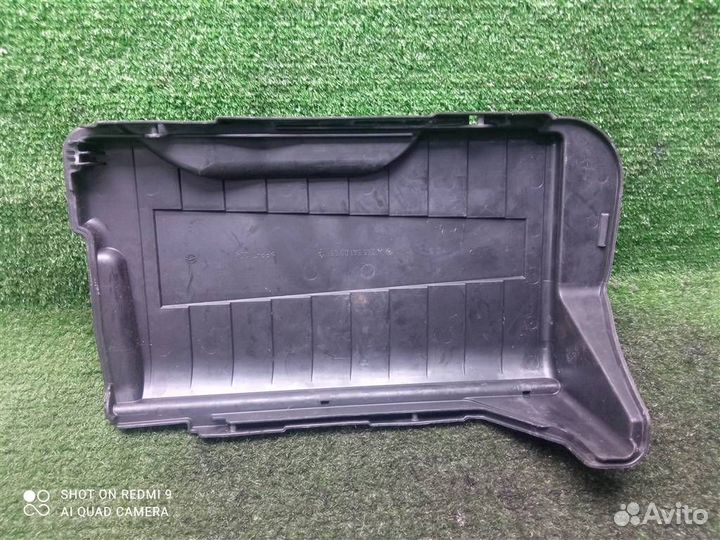 Крышка аккумулятора Mercedes-Benz A-Class W176 20