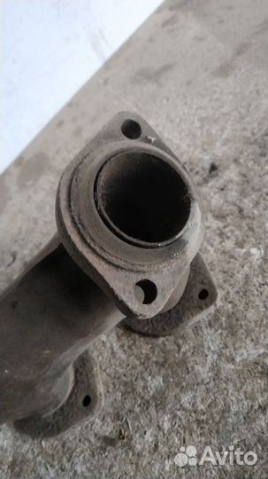 Коллектор выпускной левый Mercedes-Benz E-Class