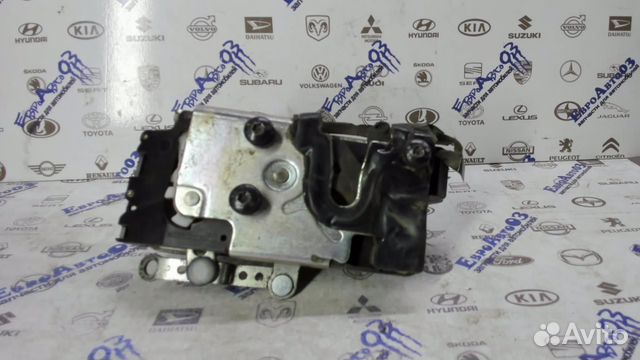 Замок двери задней правой Ford Fusion 2002-2012