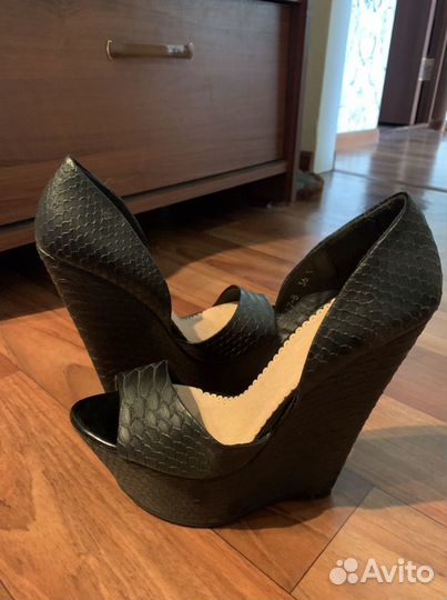 Туфли женские