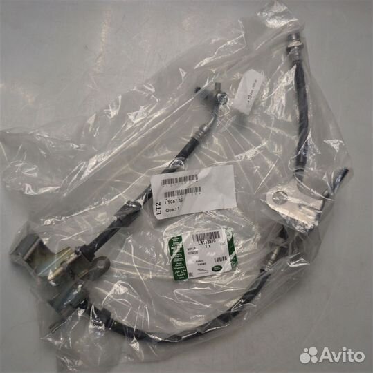 Шланг тормозной передний левый LR113970