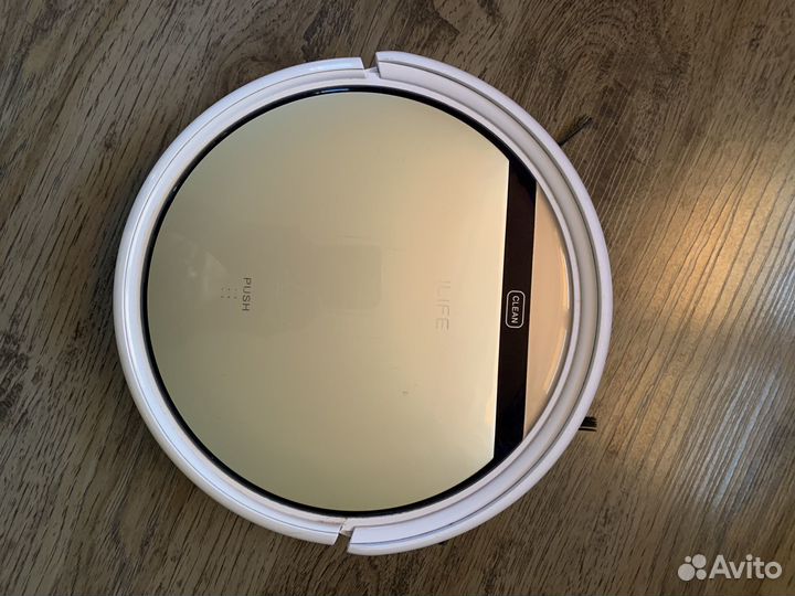 Робот пылесос ilife моющий