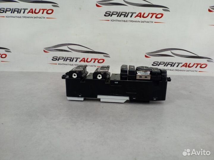 Блок кнопок Kia Carnival 3 2.2 D4HB 2014-2020