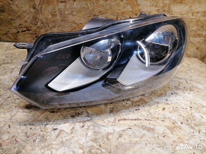 Фара левая ксенон Volkswagen Golf 6