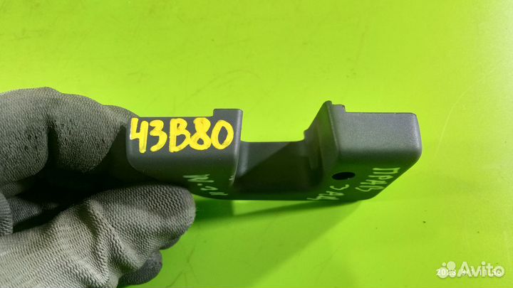 Накладка декоративная для Mercedes-Benz W211