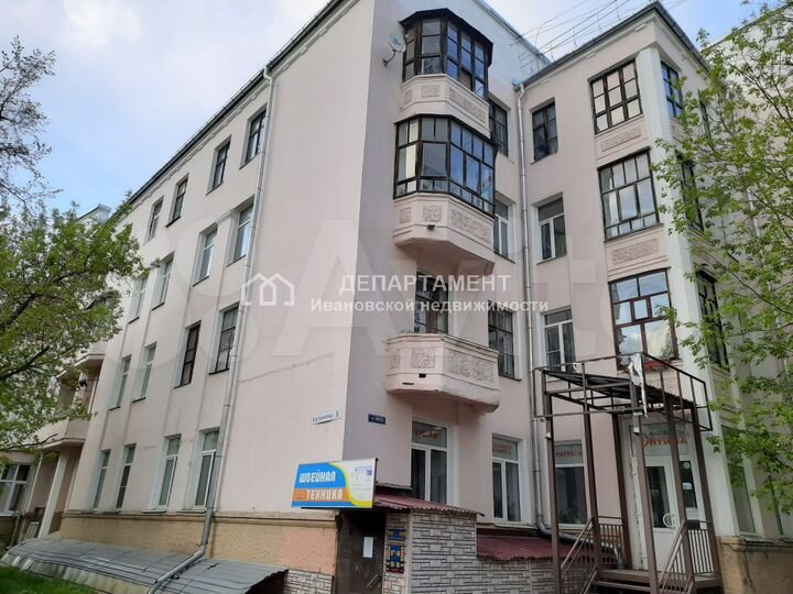 4-к. квартира, 82 м², 3/4 эт.